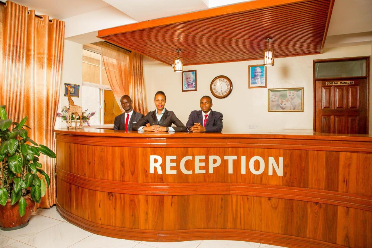 A1 Hotel And Resort アルーシャ エクステリア 写真